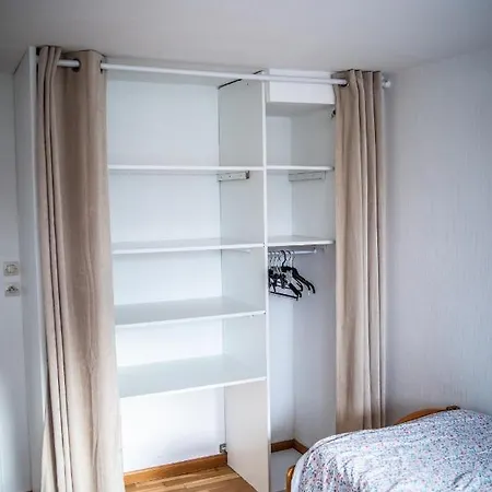 Type 3 Entierement Renove Vue Pleine Appartement *