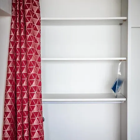 Type 3 Entierement Renove Vue Pleine Lägenhet *